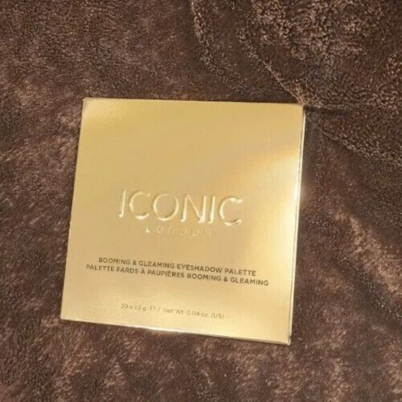 Iconic London Booming & Gleaming Eyeshadow Palette - Picture 2 of 5